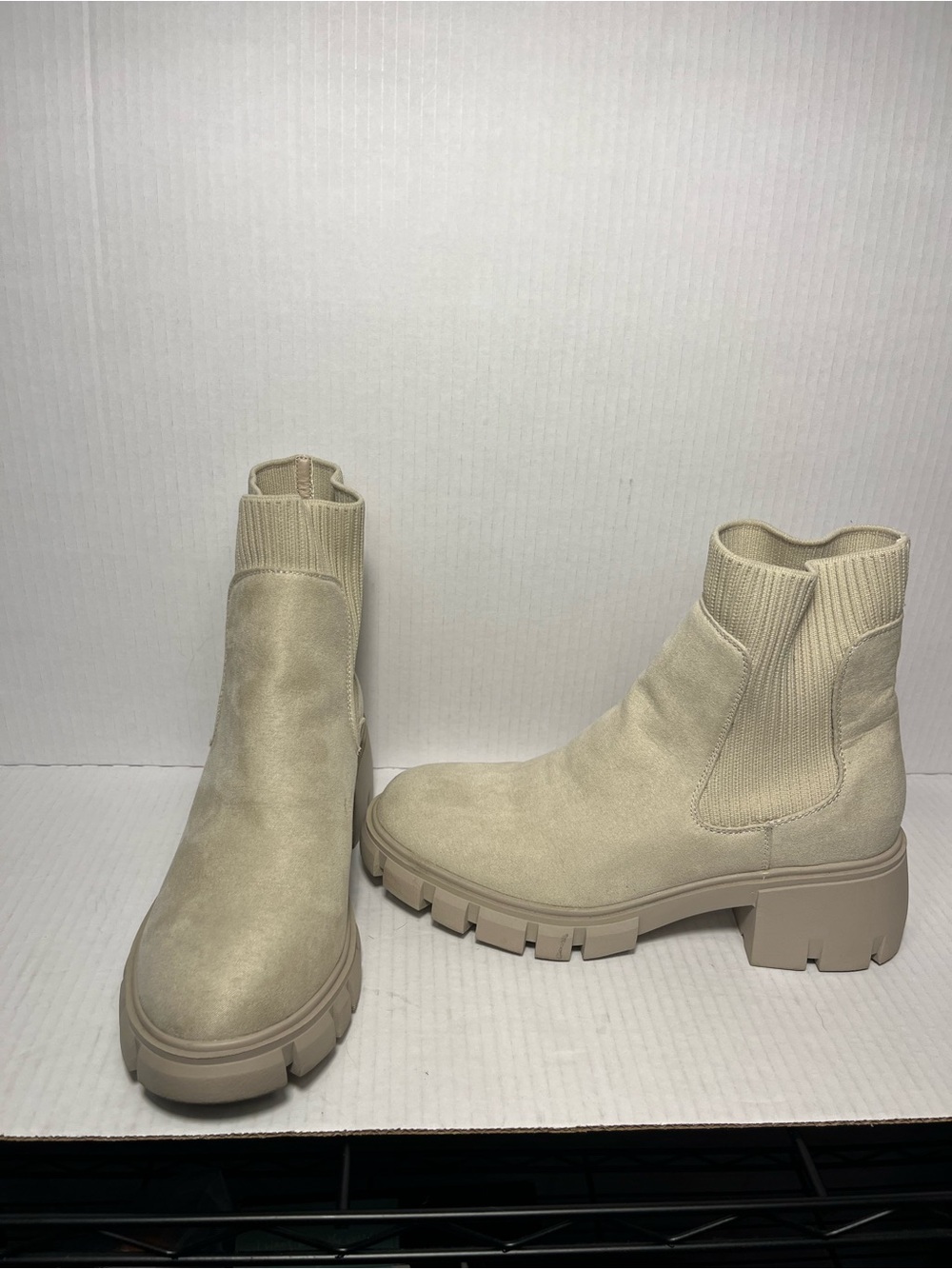 Sincerely Jules Ashville Knit Stretch Faux Suede Chelsea Boot Sz 8.5